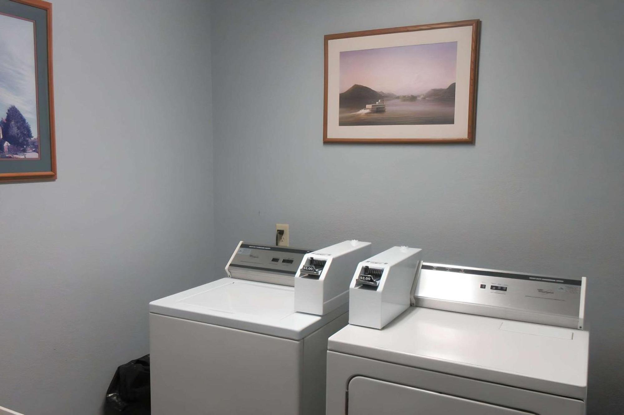 Quality Inn & Suites スティルウォーター エクステリア 写真