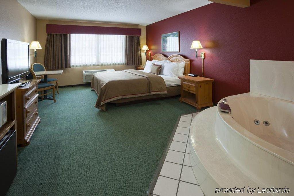 Quality Inn & Suites スティルウォーター エクステリア 写真