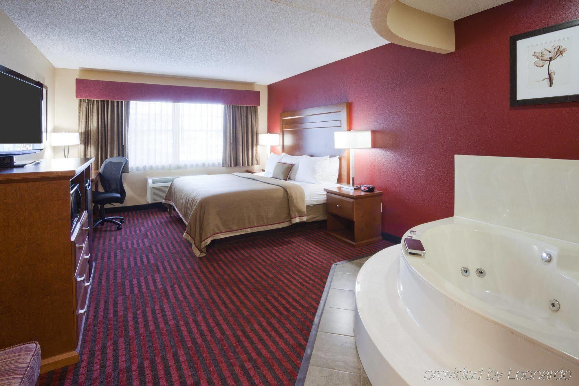 Quality Inn & Suites スティルウォーター エクステリア 写真